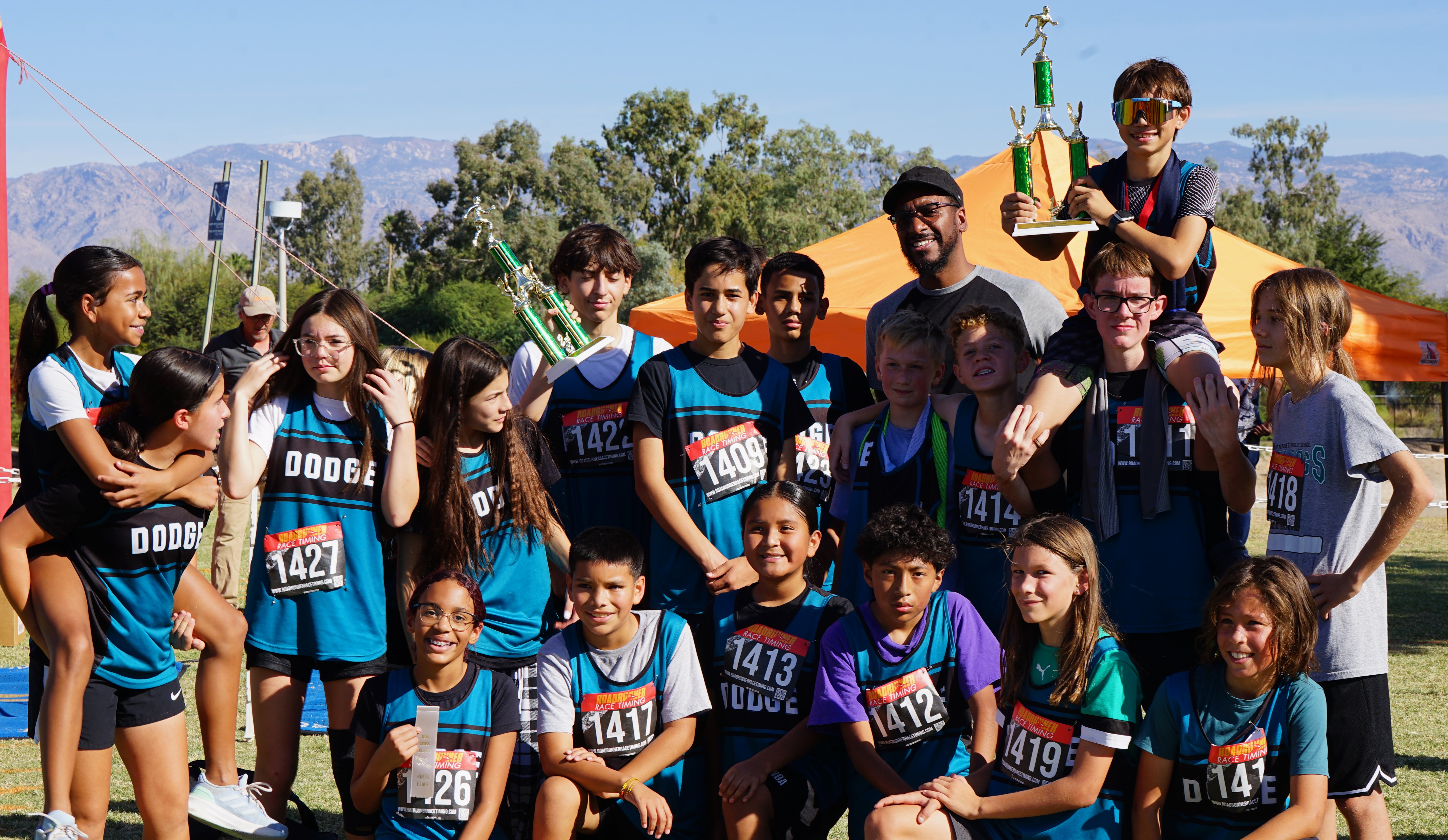 Dodge boys and girls cross country team